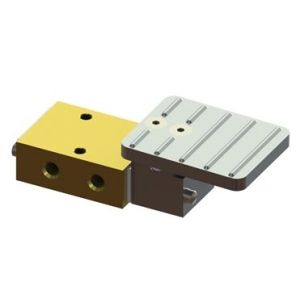 3-Way 1/4" Foot Operated Valve