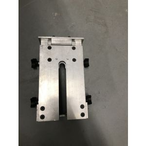 Flushbolt Fixture